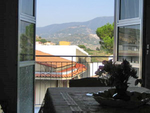 Virginia_Rodi_Milici_10_Balkon