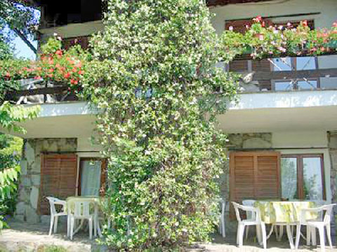 Arizzano_Terzo_5322_Arizzano_10_Balkon